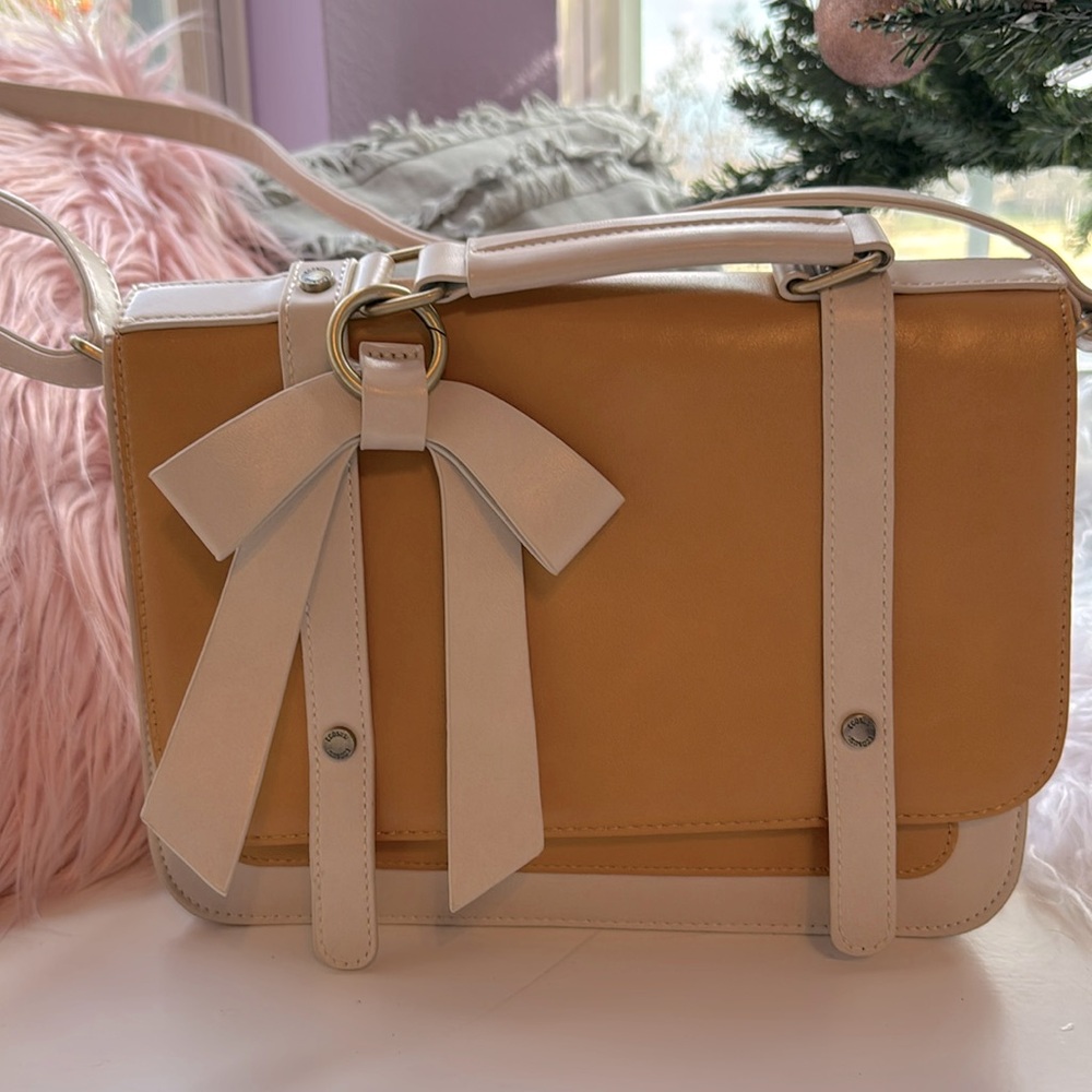 Satchel Handbag w/long strap